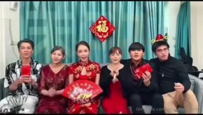 【葵心娱乐】SWAG著名知名网黄、国产人气高颜值AV女优「娃娃」「翁雨澄」《龙淫新春》年夜饭那天小叔龙精探了刚进门的嫂洞