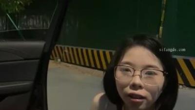 不靠颜值，靠骚吃饭，绝顶露脸骚母狗【LYJyao52】羞耻露出，各种性爱自拍①②