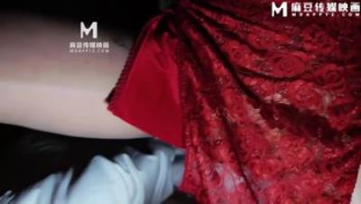 小巧奶芋刚交往的女友太可爱无时无刻都想让她受孕MNYN-001_PROB4