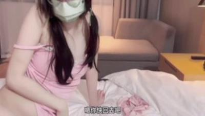 【精品乱伦】小熊奈奈 - 带极品身材小姨子旅游 喝了酒勾引姐夫爆操 鸡巴被夹的好烫 射出的精液抹在粉嫩的圆臀