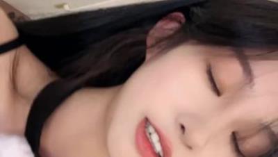 【校花女神】兔子 - 极品颜值的校花尤物兔女郎装下海 被大哥们刷到全裸 骚骚的反差女神欲迎还拒