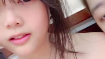 萝莉小学妹【06小狐狸】太清纯了 真空小JK 天然美穴特写 身材好皮肤白 双腿长又直 超级哇塞 (3)